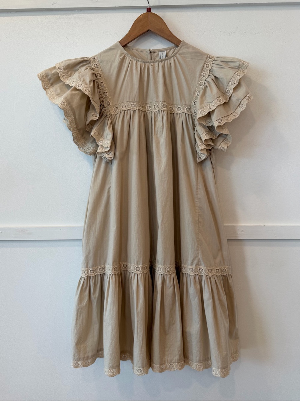SCARLETT POPPIES Ruffled Eyelet Mini Dress in Beige Size S cotton